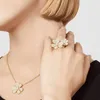 Bijoux à la mode en gros exquis or rose argent cuivre Micro pavé plein diamant sain hua collier pour femme
