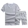Fashion-Summer Casual Dressuit Bawełna Made Mężczyźni Krótki Koszulka V-Neck Koszulka z krótkimi spodniach 2 szt. Zestaw plaży