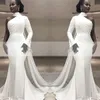 African White High Neck Satin Mermaid aftonklänningar En axel Ruched Sweep Train med Wrap Formal Party Red Carpet Prom -klänningar