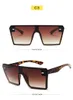 Wholedesigner Oversize Square Sunglasses Women Fashion Fashion Flat Top Gradient Glassegafas de Sol 8 Colors 10pcs Factory 5286103
