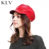 Kobiety Mężczyźni Faux Leather Newsboy Kapelusze Glitter Solidny Kolor Vintage Londyn Styl Cabbie Artysta Malarz Ośmioboczny Bluszcz Visor Beret Cap