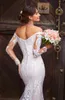 Bescheidene Meerjungfrau-Spitze-Brautkleider, schulterfrei, lange Ärmel, Brautkleider, Knöpfe hinten, Trompete, Plus-Size-Robe de Mari￩e