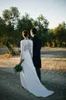 Bohemian Beach Country Wedding Dresses V Neck Long Sleeve Lace Appliqued Bridal Clows Sweep Train Chiffon Plus Size Vestidos de Noiva Estidos