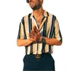 新しい男性ハワイアンシャツ夏の縞模様の半袖カジュアルルースシャツブラウス男性男性スリムフィットネストップスシャツカミサマスコリン