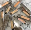 الأسهم Dropshipping 2018 New Arrival Becca Skin Love Love Blur Foundation مملوءة بمجمع يضيء توهج 2 ألوان الكتان A5892274