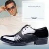 Luxo Clássico Homem Apontou Toe Sapatos de Marca de Couro de Patente Dos Homens Sapatos de Casamento Preto Sapatos Formais Oxford Tamanho Grande moda