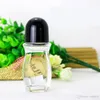 30 ml 50 ml Klarglas-Rollerflaschen mit Kunststoff-Rollerkugeln und schwarz/goldener Kappe für ätherische Öle, Parfüms, Deodorantbehälter