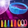 Muzyka Aktywowana kontrola LED Migające Bransoletka Light Up Bangle Nadgarstek Club Party Bar Cheer Luminous Ręcznie Ring Glow Stick Night Light