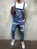 Mäns Jeans Mens Ripped Jumpsuits Streetwear Distressed Bib Overaller för Men Fashion Brevbiker Byxor Svart Straight Byxor 3xl1