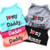 Band Fashion Pet Puppy Coat Jacket Sommarkläder Bomull Små Hund Katt Kläder Mamma Daddy Vest T Shirt Outfit Pet Supplies 6 Färger DHL