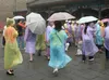 Mode en-time regnrock varm engångspeable pe raincoats engång poncho regnkläder resa regnrock regn bär ea556