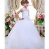 여자를위한 새로운 첫 번째 친교 드레스 화이트 레이스 최대 민소매 공 가운 아플리케 플라워 소녀 드레스 결혼식