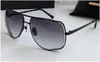 Nieuwe topkwaliteit 2010 Mens Zonnebril Mannen Zonnebril Dames Zonnebril Mode Stijl Beschermt Eyes Gafas de Sol Lunettes de Soleil met Doos