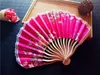 Vintage Chinese hand gehouden fans zijden bamboe vouwen fans handheld gevouwen fan voor kerk huwelijksgeschenk W8846