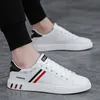 2020 spring new casual shoes men's board shoes trend breathable men's white fashion top luxury walking mens tennis shoes sneakers