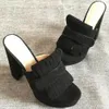 2021 Damen Slipper Leder Sandale Flats Schwarze Damen Flache Sandalen Verstellbarer Knöchelriemen Designer Schuhe mit Box