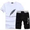 Nowy Designer Mens Dress Lato T-shirt + Spodnie Zestawy sportowe Krótki rękaw Bieganie Wysokiej Jakości Plus Rozmiar