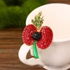 Spilla Royal British Legion Spilla con fiore di papavero Forniture per feste festive UK Remembrance Day Spilla da petto in cristallo con diamanti rossi
