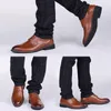 New High Quality Genuine Leather Men Brogues Shoes Lace-Up Bullock Business Dress Men Oxfords Shoes Male Formal Shoes