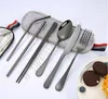 ポータブルフラットウェアセット5色の食器8のPCS /ロットアウトの食器衣類エコ - 台紙のステンレス鋼藁ブラシスプーンフォーク箸のナイフ