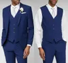 Niebieski Groom Tuxedos Peak Lapel Groomsman Wedding 3 Piece Suit Moda Mężczyźni Business Party Jacket Blazer (Kurtka + spodnie + kamizelka)