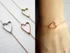 1 Nieuwe Tiny Line Simple Lovers Hollow Love Heart Shape Hanger Armband Wire Wrapped for Couples Lucky Woman Mother Men's Family Geschenken Sieraden