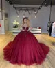 豪華なアラビアの赤いボールガウンQuinceaneraのドレス甘い16のドレスビーズのクリスタルプロムのイブニングドレスvestidos 15 Anos Vestidos deQuinceñera