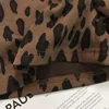 Kvinna designer sportshorts leopard print casual shorts kvinnor bär lös vild hög midja hip bredben heta byxor sexig lyx mode varm försäljning