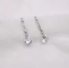 Accessori da sposa coreani Versione gioielli della nuova sposa Orecchini pendenti traforati Tutta la moda Orecchini con zirconi in cristallo di alta qualità8110030