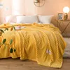 Удобные кровати Одеяла для кроватей Сплошные желтые цветные мягкие теплые плед квадратные фланелевые одеяло на толщине кровати бросают одеяло