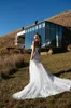 2019 Abiti da sposa a sirena in pizzo con spalle scoperte Appliqued Sweep Train Abito da sposa country Custom Made Plus Size Vestidos De Novia