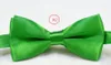 Barnbågar 9 4 5cm 32 färger Justera spännet Solid Color Bowknot Occupational Bowtie för Baby Kid Bow Tie Christma257C