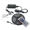 Kit luci RGB strisce LED SMD 5050 impermeabile IP65 300 LED 44 tasti telecomando alimentatore 12V 5A con confezione regalo