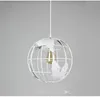 2020 Modern Globe Lights Lights Black / White Color Wisiorek Lampy do bar / Restauracja Hollow Ball Sufit Fixury