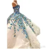 豪華な青いアップリケボールガウンのウェディングドレス恋人のネックラインスパンコールレースチャペル列車の習慣の結婚式のブライダルガウン