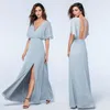 Light Sky Blue Side Split Bridesmaid Dresses V Neck Kort ärmar Backless Wedding Gästklänning Golvlängd Chiffon Maid of Honor Gowns 407