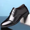 sosyal masculino choussure homme Sapato siyah biçimsel ayakkabılar erkekler sivri baylar ayakkabı gece elbisesi iş ayakkabıları erkek Oxford Deri moda