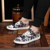 2019 Loafers Schuhe für Herren Design Pelz Leder Mode Party Lowtop Kleid Flache Sportschuhe Größe 38-44