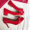 뜨거운 판매 - 뜨거운 판매 고전적인 디자이너 스타일의 여성 라운드 헤드 특허 가죽 sequined 활 뒤꿈치, 섹시한 파티 드레스 신발