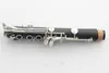 Buffet 1986 B12 BB Clarinet 17 Clés Crampon Cie A Paris Clarinet avec des accessoires de boîtier jouant des instruments de musique7060072