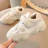 Modelli esplosivi di famosi designer di scarpe per bambini Nuove scarpe sportive per bambini Vecchie scarpe Moda Sneakers per ragazzi e ragazze