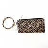 Leopard Clutch Bag Keyringsキーホルダーチャームホルダー腕時計ブレスレットバングル車のキーチェーンリング女性女の子の女性ファッションの手首の電話バッグ