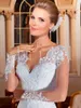Sjöjungfru bröllopsklänningar med illussion långa ärmar spetsar applikationer bröllopsklänningar med se igenom rygg