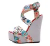 15см Sexy цветочные печатных крест ремешками платформа клин на высоких каблуках дизайнер сандалии размер 35 до 40