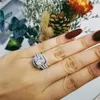 2019 nouveau design de luxe 3 pièces 925 bague en argent sterling coussin coupe bague de fiançailles de mariage pour les femmes LR4308S