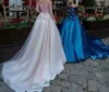 Luxe Fleurs 3D Broderie Vestidos de Quinceanera Robe à manches longues à l'épaule Empire Taille de l'épaule Épaule Robes de bal de bal de balle Sweet 16 Fille