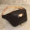 Mode kvinnor tvättväska kvinna kosmetiska väskor pu läder resande plånböcker toalettartiklar utgör väska bälteskoppling pouch3484