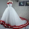 Magnifiques robes de mariée à fleurs blanches et rouges faites à la main robes de bal 2020 épaule froide corset dos robe de mariée africaine grande taille mariée