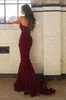 Moderna billiga långa brudtärna klänningar Burgundy Sweetheart Lace Mermaid 2020 New Wine Maid of Honor Wedding Guest Dress Prom Party Gowns