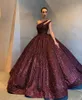 Sparkling Burgundy Quinceanera Klänningar Sweet 16 Prom Dress Bling Sequins Ball Gown Open Back Vestidos Quinceañera Vestidos de 15